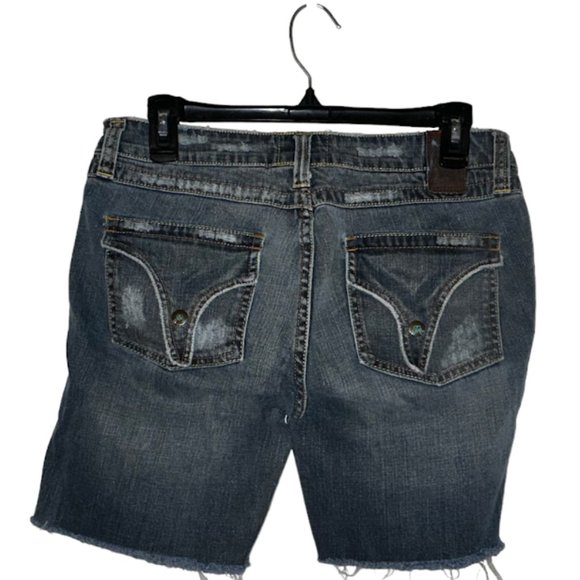 MARLOW Distressed Jean Shorts~ Size 29/9 (C2) - Picture 2 of 3